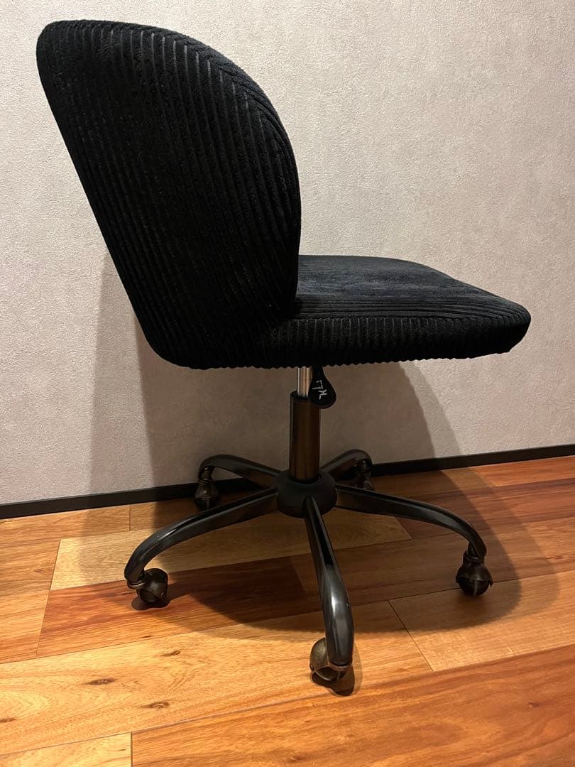 かなでもの チェア kanademono art decor