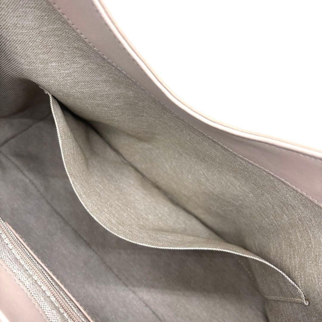 ✨未使用級✨現行✨フルラ　ゴッチャ　M　ホーボーバッグ　グレージュ