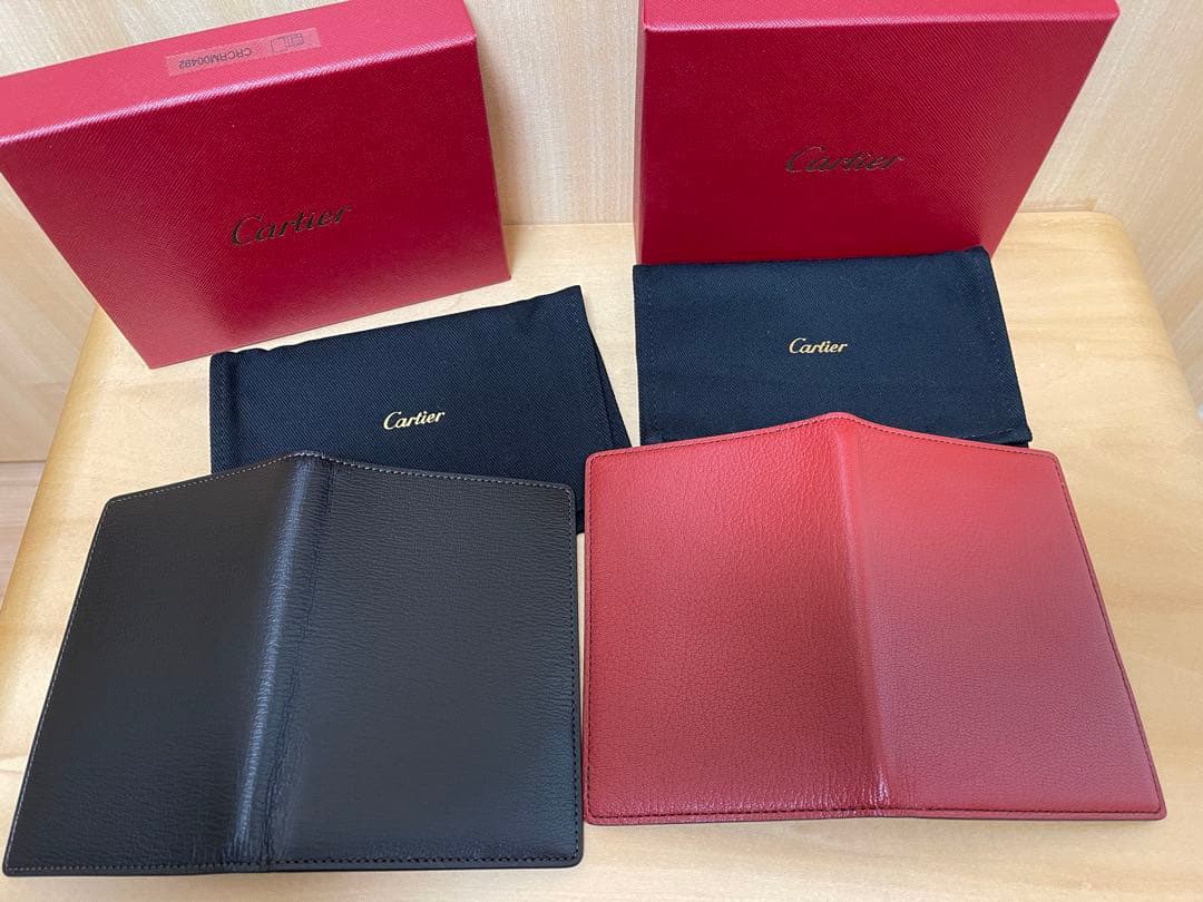未使用　カルティエ　パスポートケース2点　ペア　夫婦　カップル　Cartier