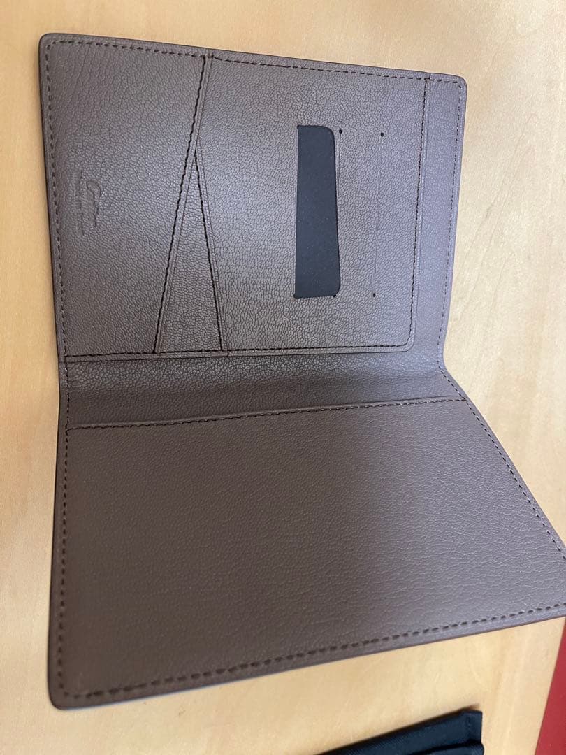 未使用　カルティエ　パスポートケース2点　ペア　夫婦　カップル　Cartier