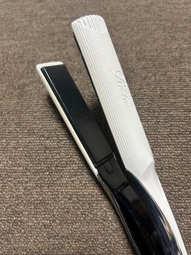 【美品】ReFa リファ ストレートアイロン