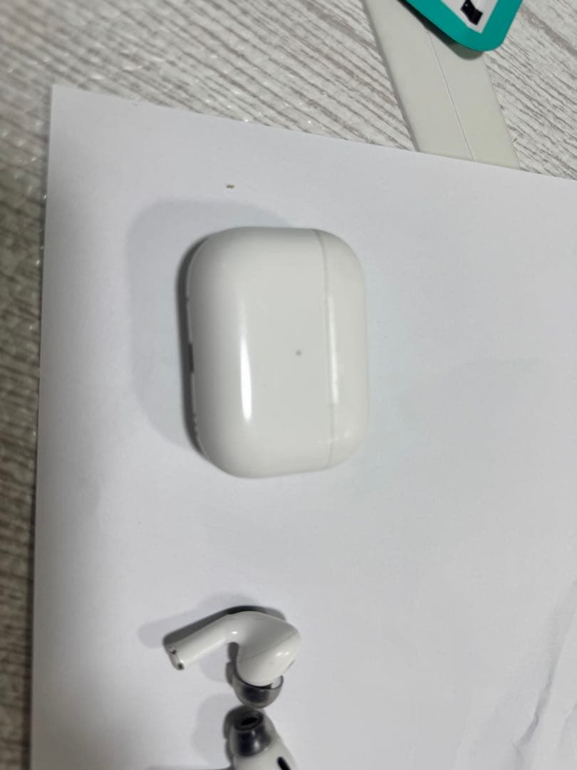 AirPods Pro 2本体 Lightning