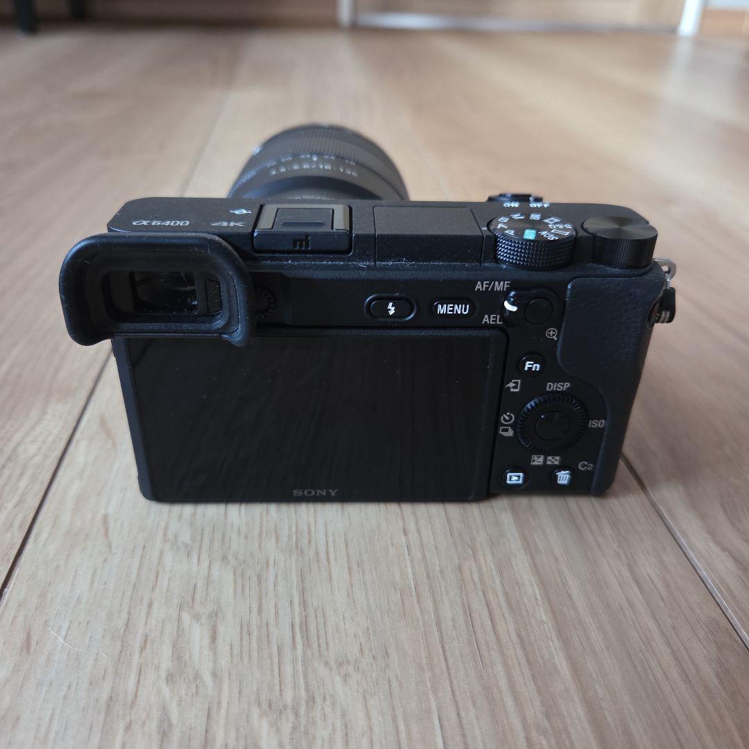 SONY α6400 ミラーレスカメラ 18-135mmレンズ付き