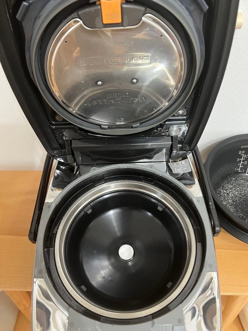 象印 圧力IH炊飯ジャー NW-AT10 極め羽釜