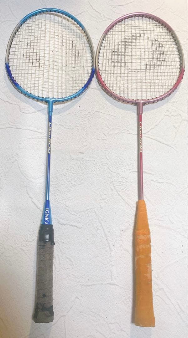 バドミントン ラケットまとめ売り！みなさんでどうぞ！