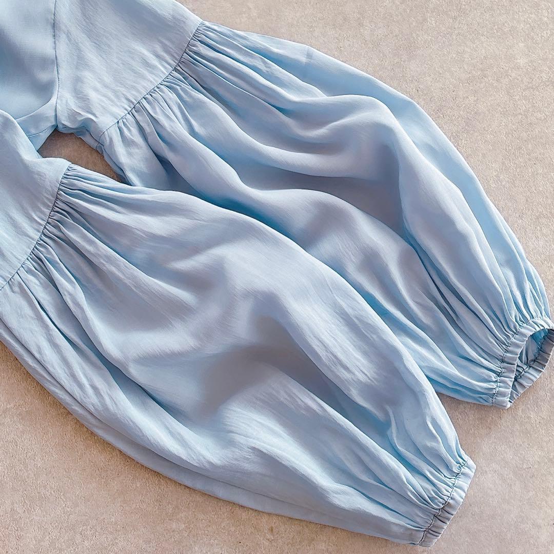 美品 ミラオーウェン 24SSボウタイ 袖ボリュームブラウス 2way ブルー