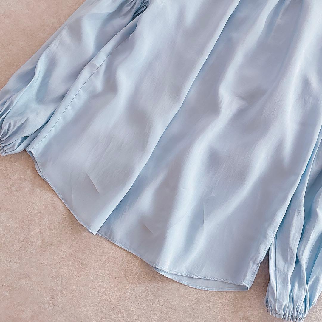 美品 ミラオーウェン 24SSボウタイ 袖ボリュームブラウス 2way ブルー