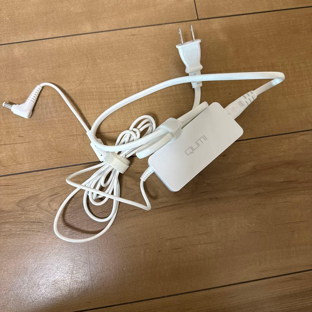 (ジャンク) QUMI HDポケットプロジェクター Q4-WT