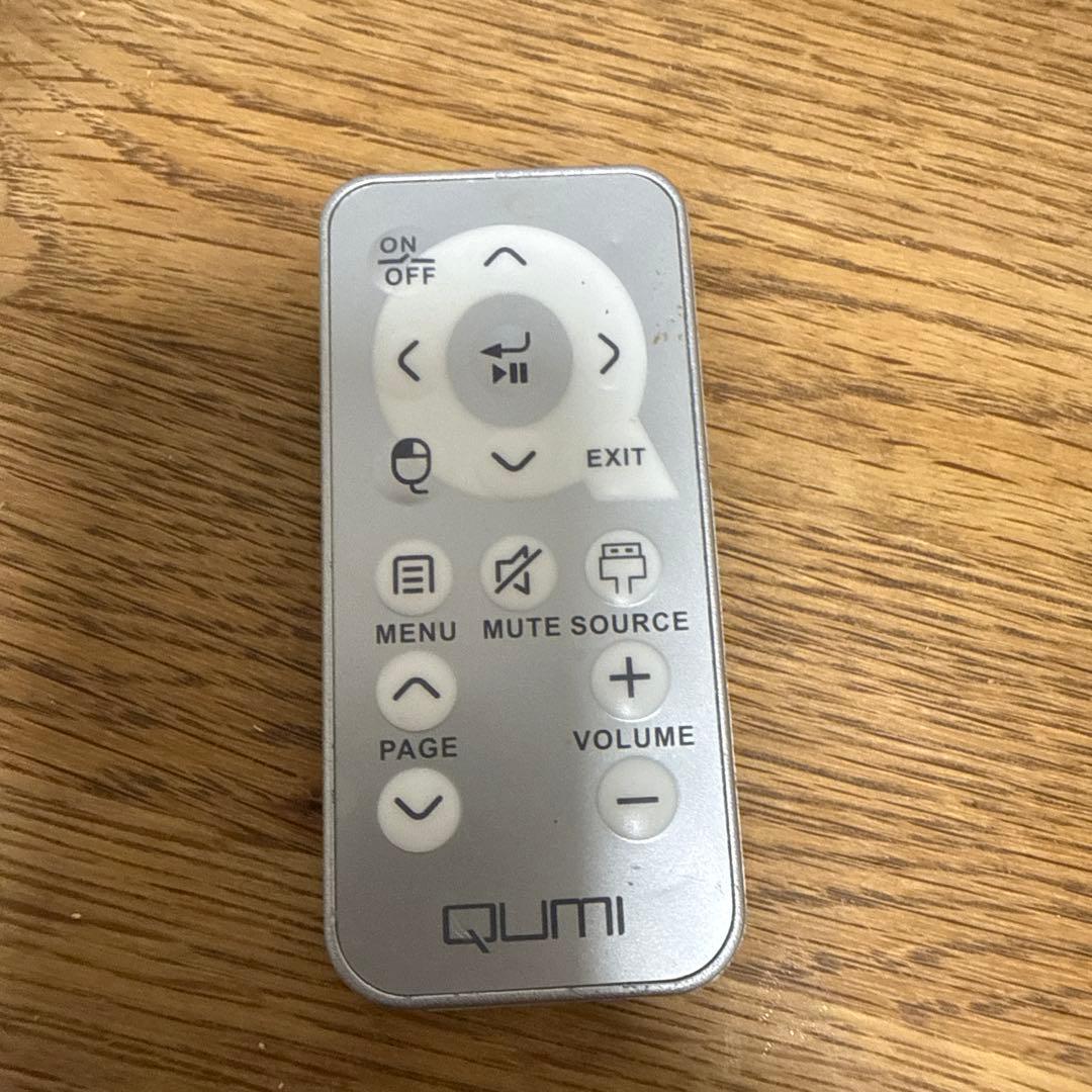 (ジャンク) QUMI HDポケットプロジェクター Q4-WT