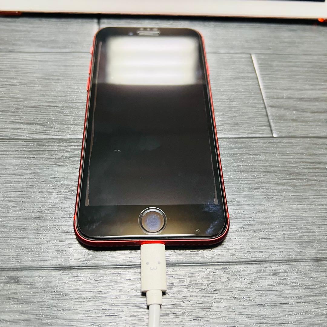 Apple iPhone SE (第2世代) プロダクトレッド