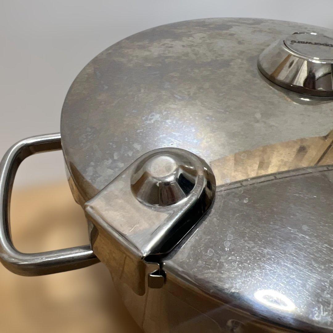 タッパーウエアステンレス圧力鍋 5L