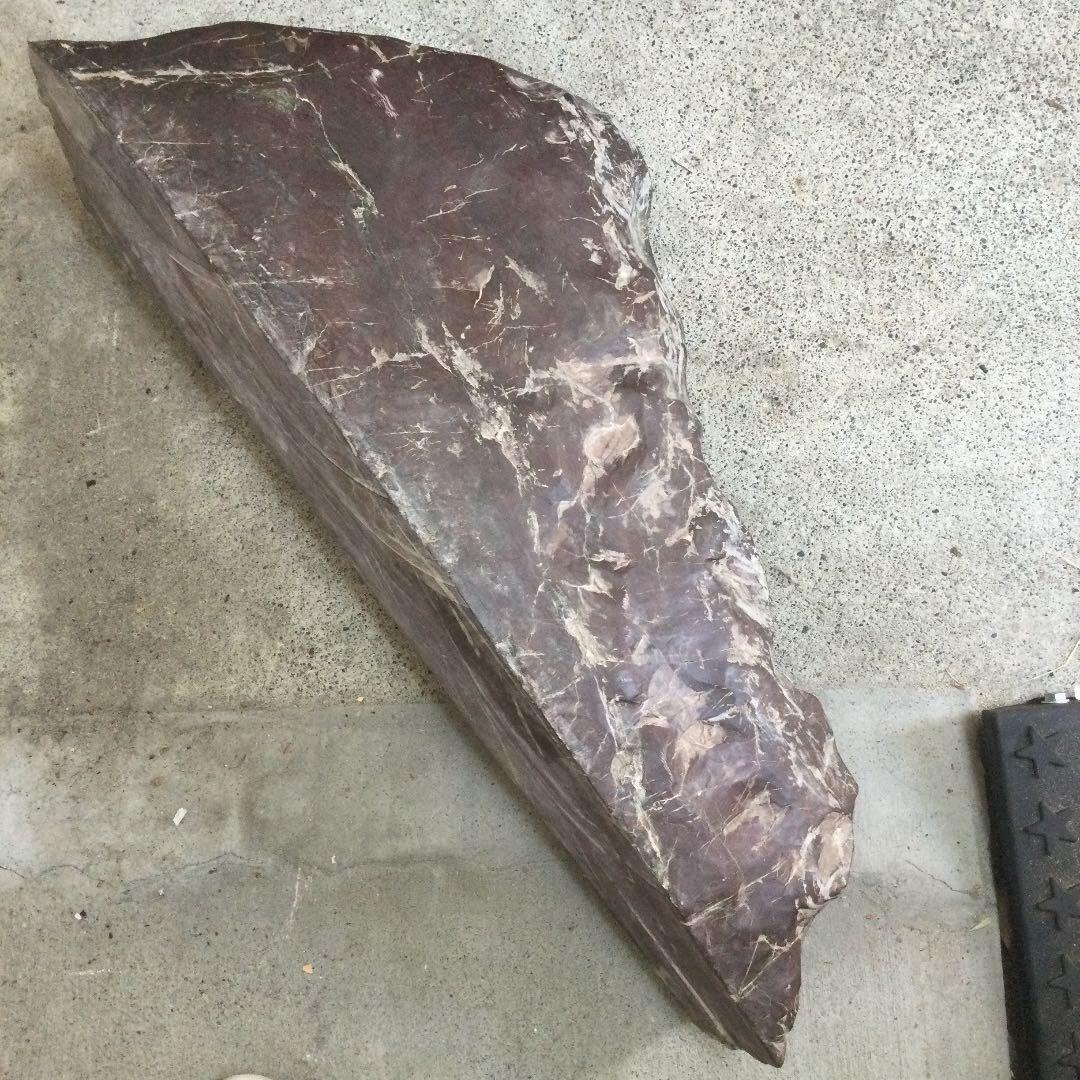 珪化木？　木化石？　赤紫&黒系　約40キロ　美品　レア