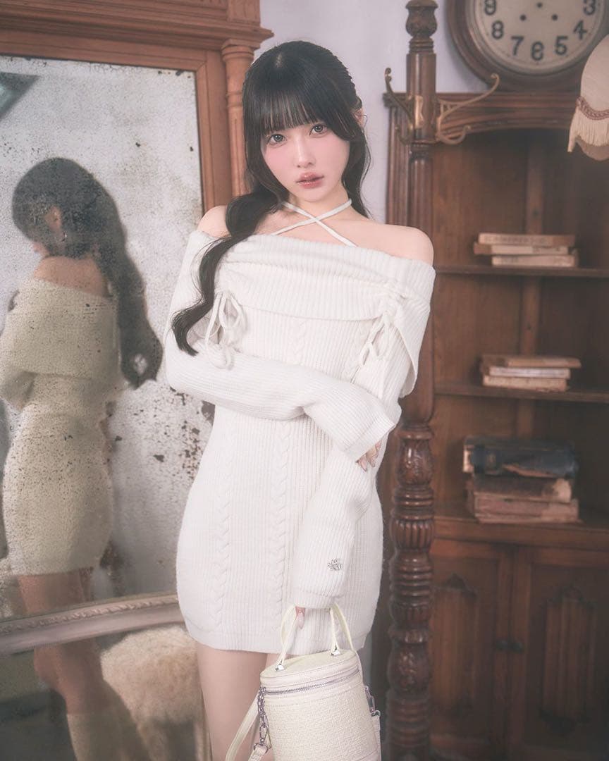 ミシェルマカロン ギャザーオフショルニットワンピース