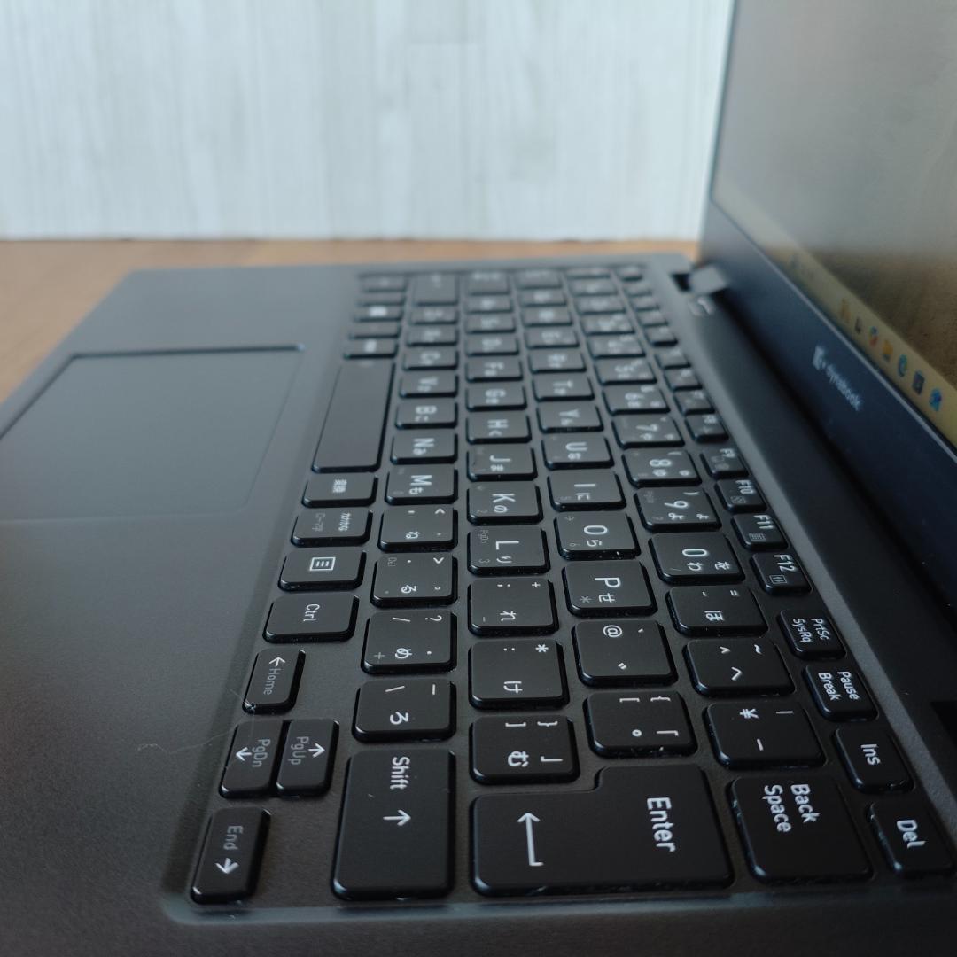 極美品！液晶・バッテリ新品 dynabook G83/HS 第11世代⑮