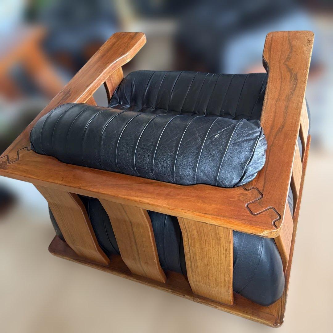 レア　Luciano Frigerio イタリア　黒レザー 1人掛けソファ