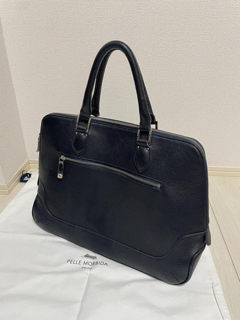 ペッレモルビダ Maiden Voyage MB045A 大容量ブリーフバッグ