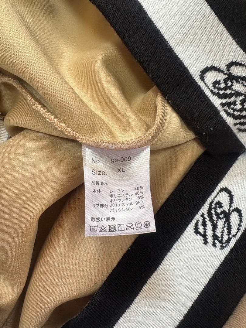 ベージュ フード付きスウェットゴルフセットアップ