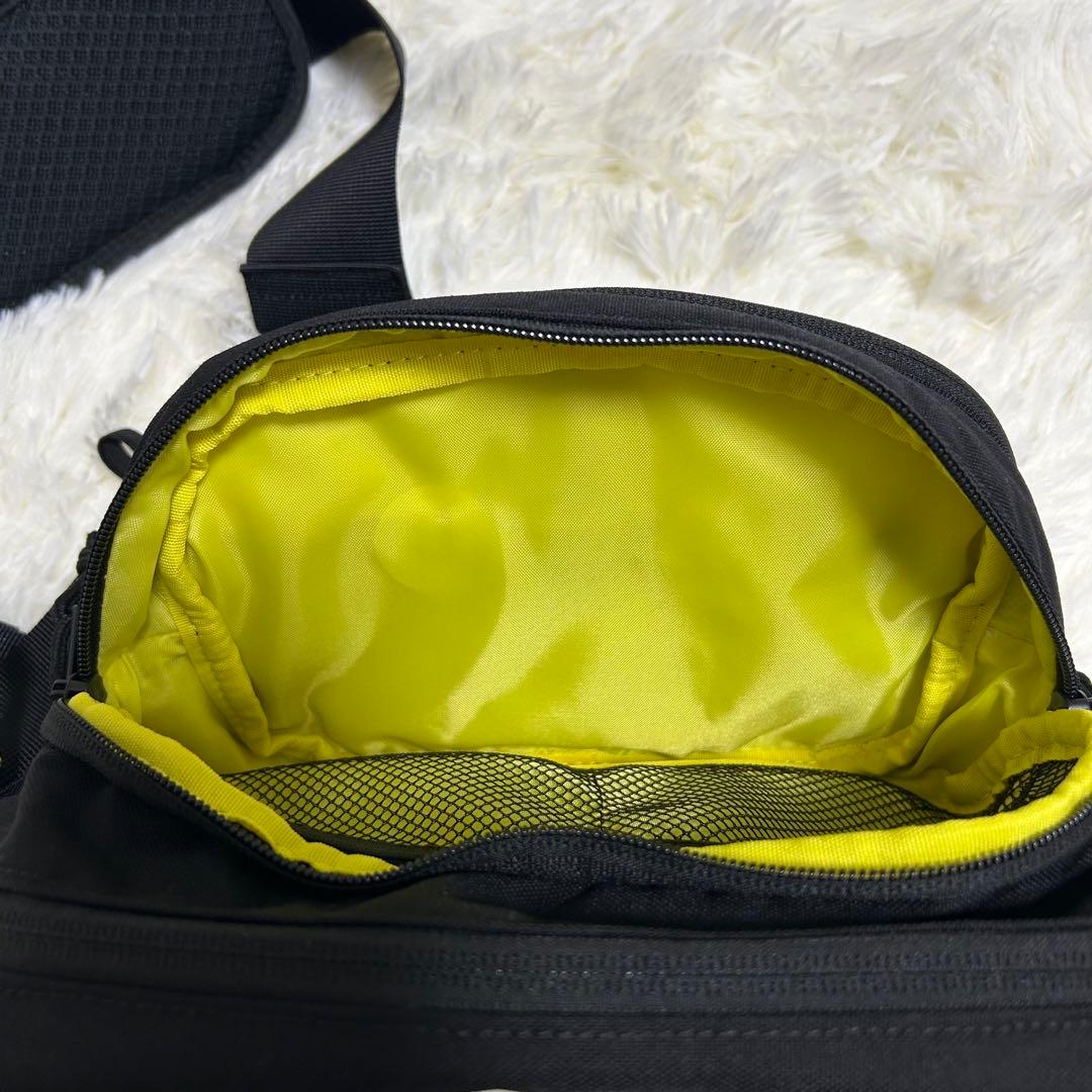 【極美品】Hugoo ハグーヒップシートショルダーバッグ　ベビースリング抱っこ紐