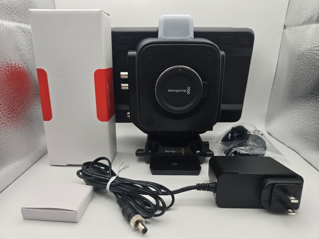 Blackmagic Studio Camera 4K Plus G2 本体