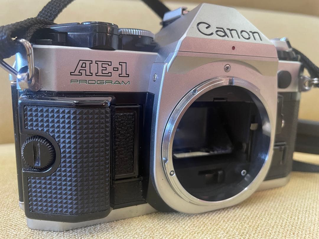 【ジャンク品】CANON AE-1 Program フィルムカメラ
