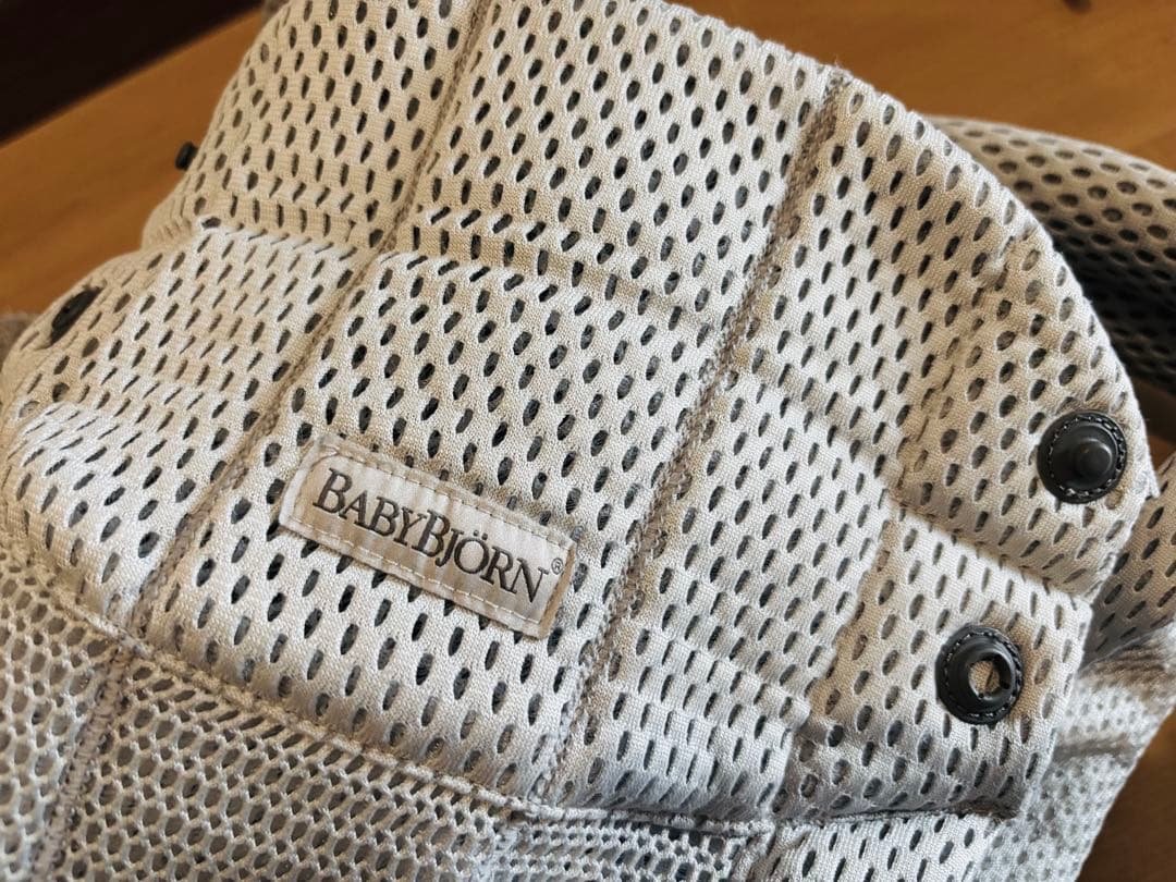 【極美品】ベビービョルン　ハーモニー　抱っこ紐　グレー