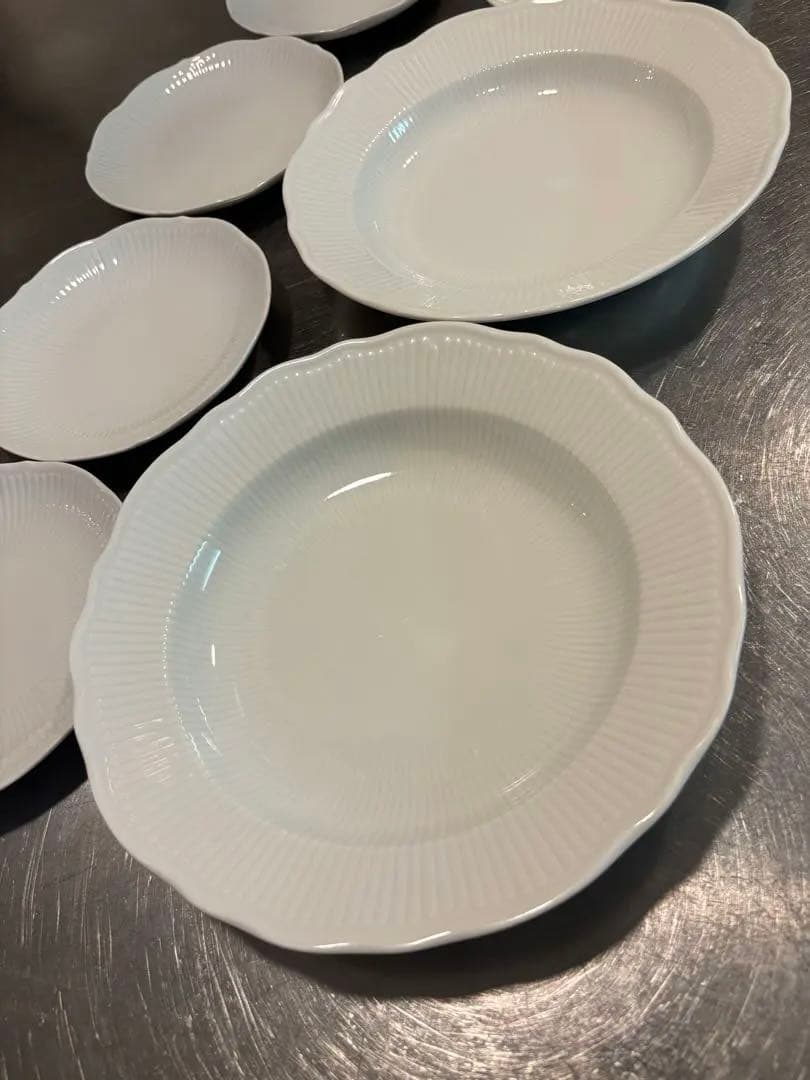 破格！　チェコ　オリジナルボヘミア　2サイズ 計7枚セット　高級磁器　プレート