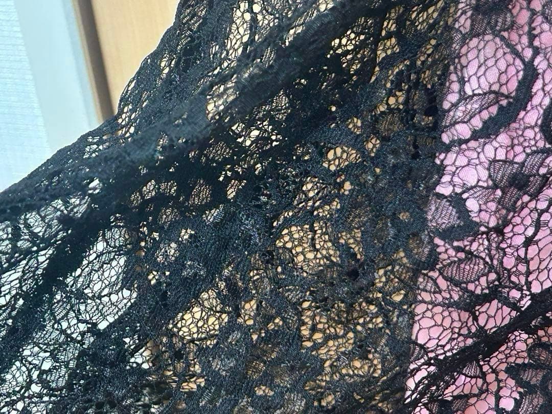 GOLDS♡リボンブローチ付き♡総レース♡肩紐ビジュープレート♡キャミトップス