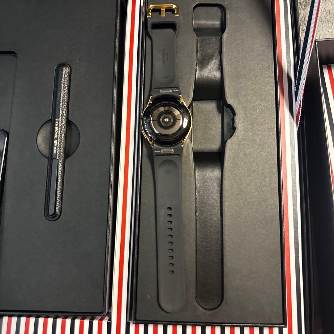 Thom Browneトムブラウン Galaxy Z Fold5 watch6