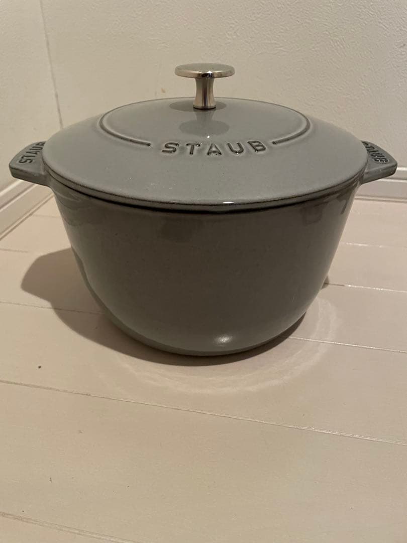 STAUB 20cm グレー　ライスポット