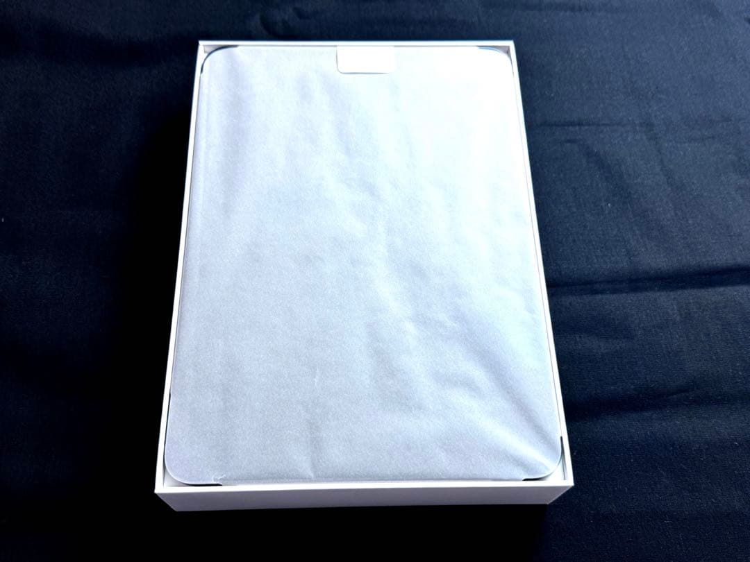 【キーボード付】iPad Pro11インチ/M4/1TB/Cellular