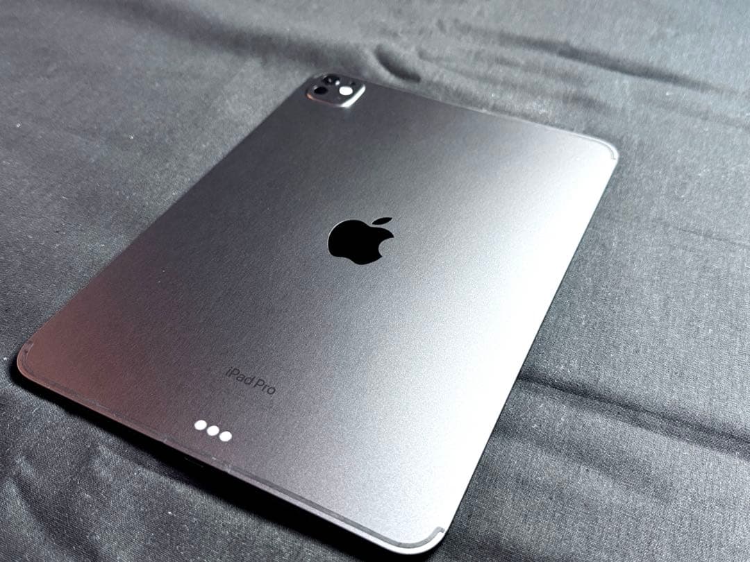 【キーボード付】iPad Pro11インチ/M4/1TB/Cellular