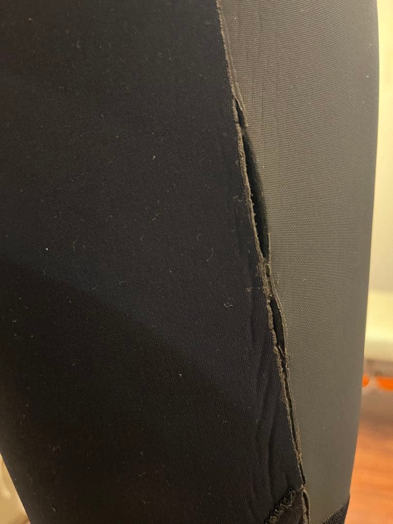 オニール　ウェットスーツ（5✖️3㎜セミドライ）　　　fellow ホットインナー