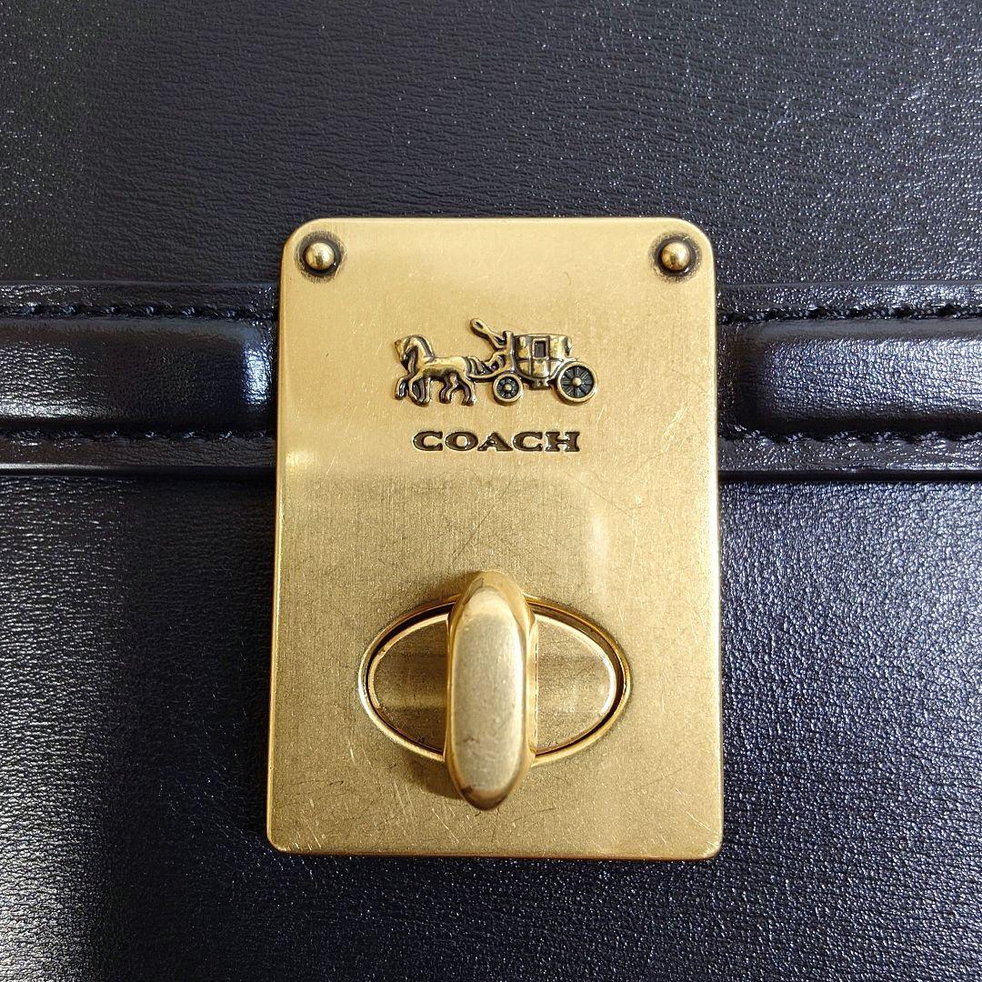 美品 コーチ ハットンショルダーバッグ 型番88342