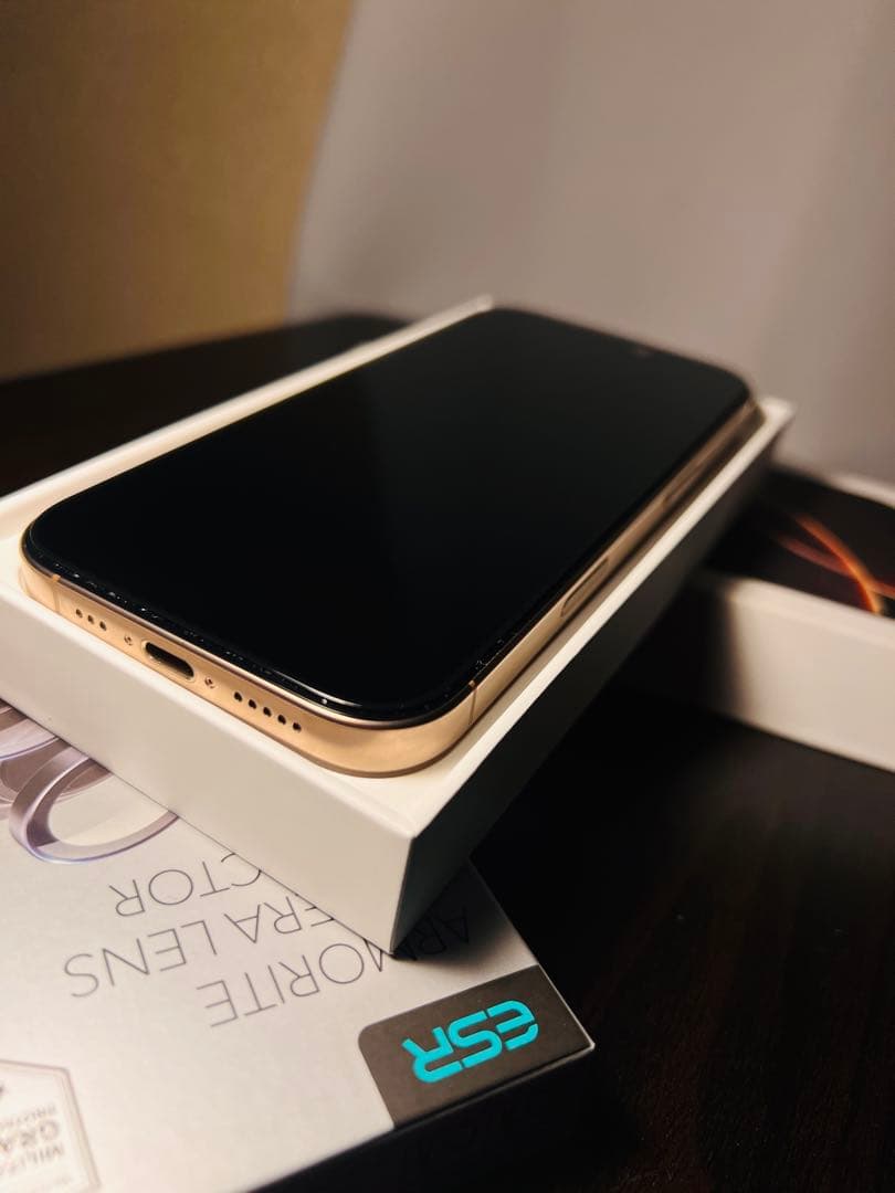 スマートフォン本体 iPhone 16 pro