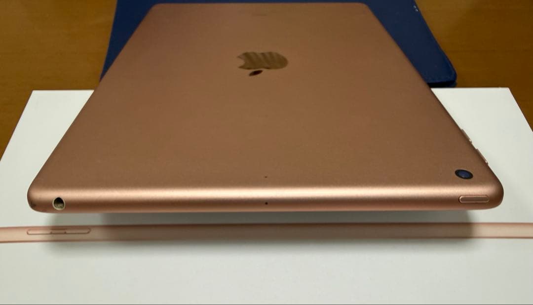 Apple iPad (第6世代) 32GB 箱&iPadケース付き