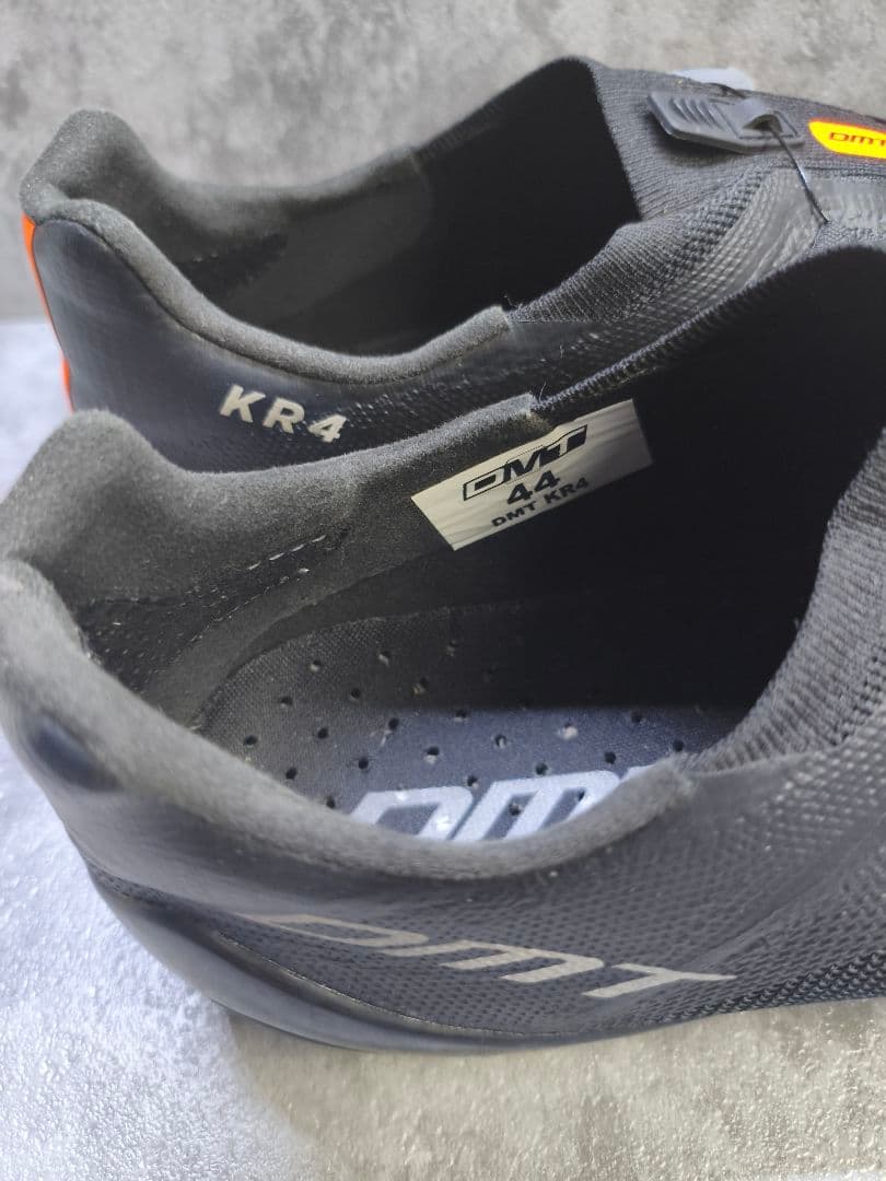 DMT KR4 シューズ ブラック　44