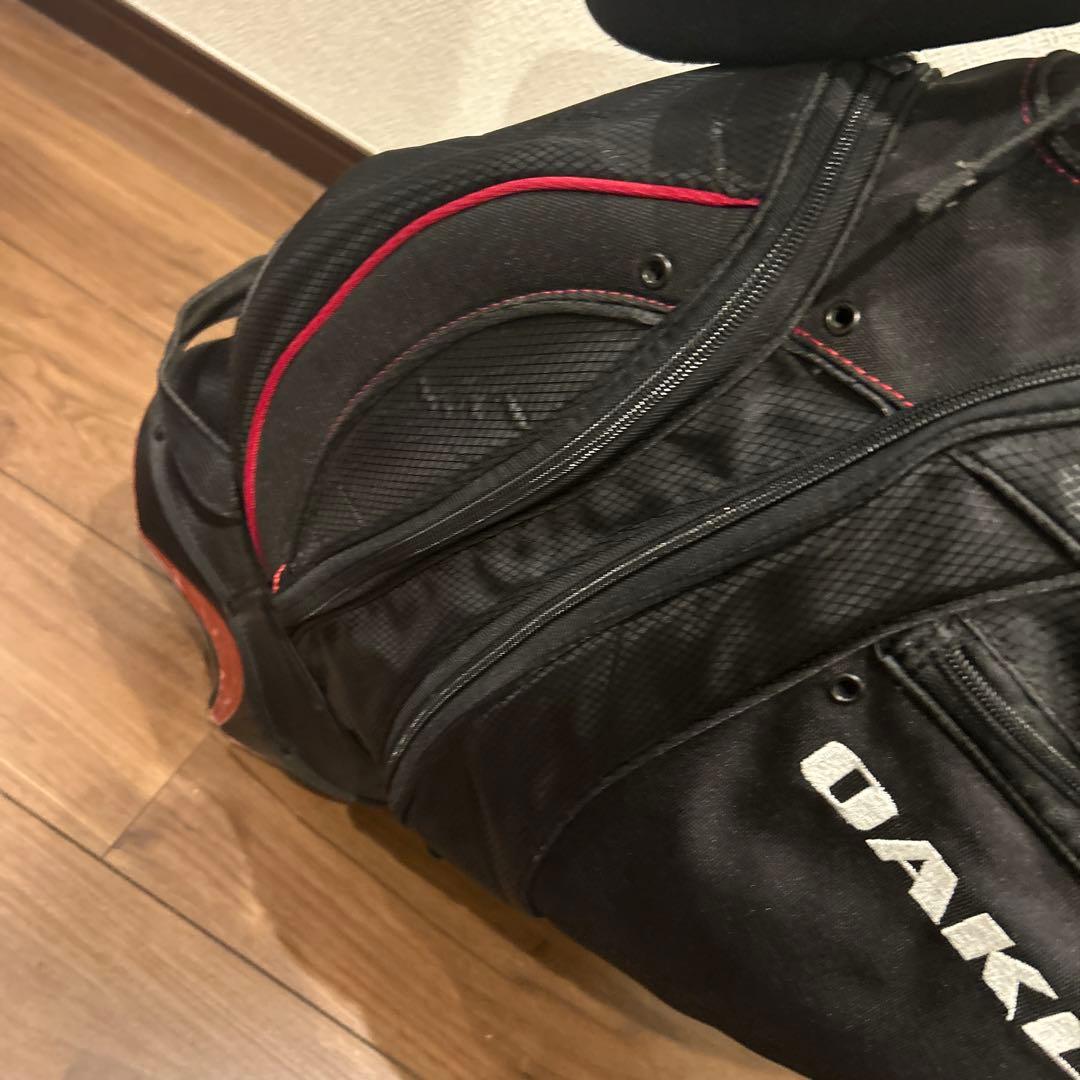 オークリー　キャディバッグ スタンド付き　ブラック　OAKLEY