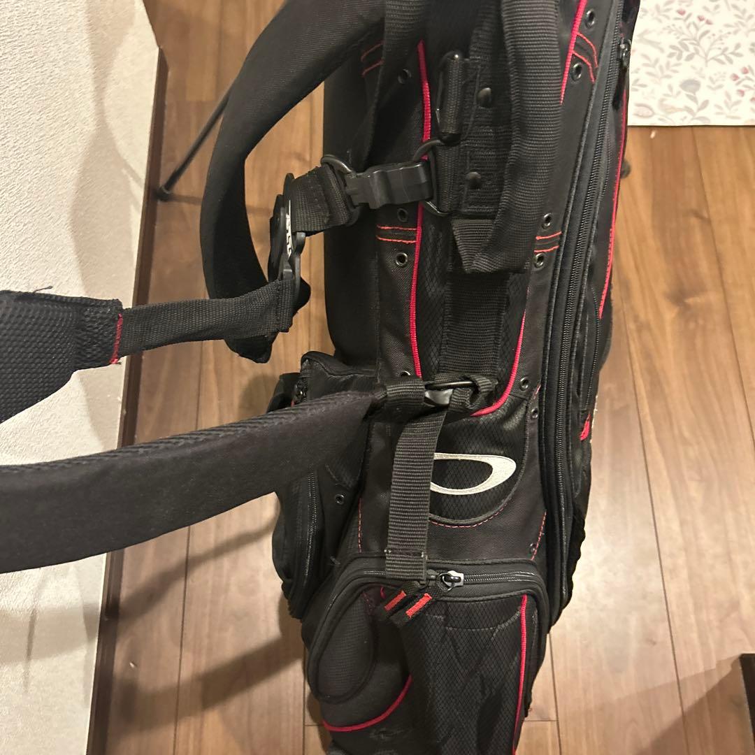 オークリー　キャディバッグ スタンド付き　ブラック　OAKLEY