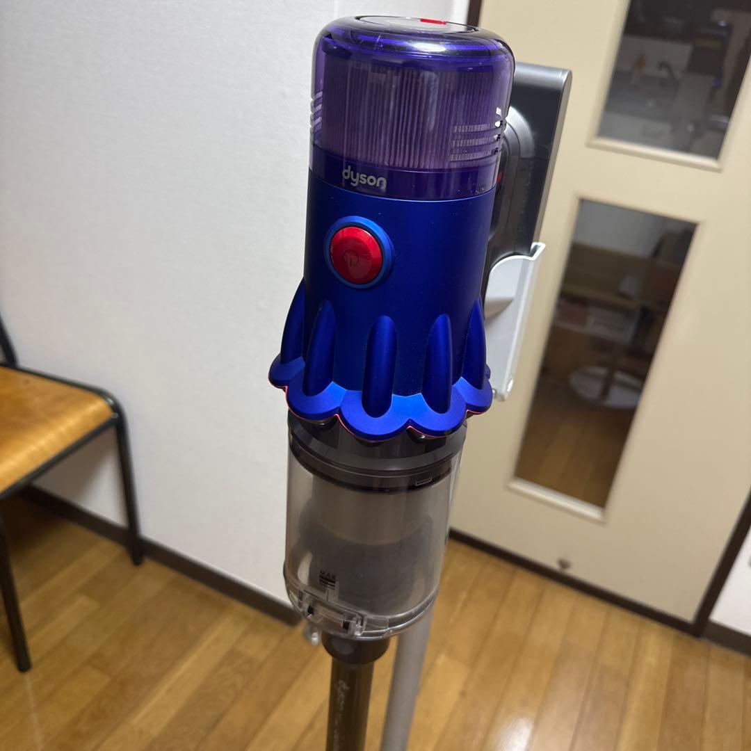 Dyson V12スティッククリーナー 本体 各種アタッチメント付き