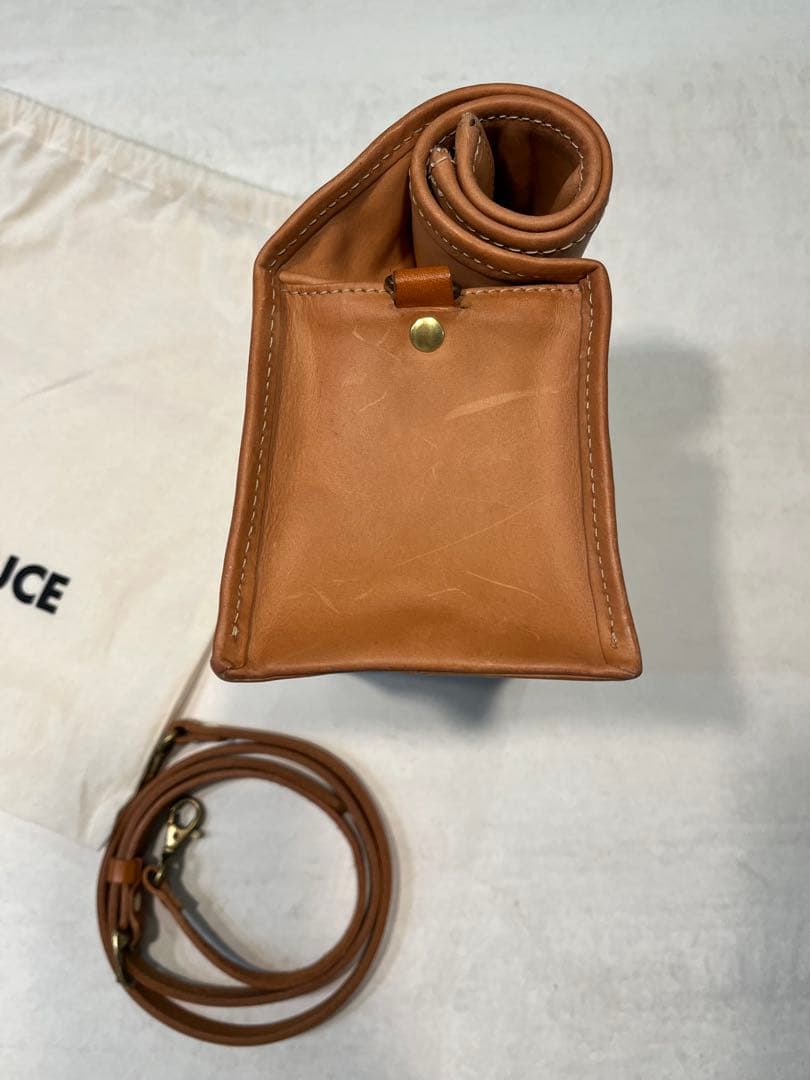 Laluce（ラルーチェ） バゲットバッグ ヌメ革 ショルダーバッグ