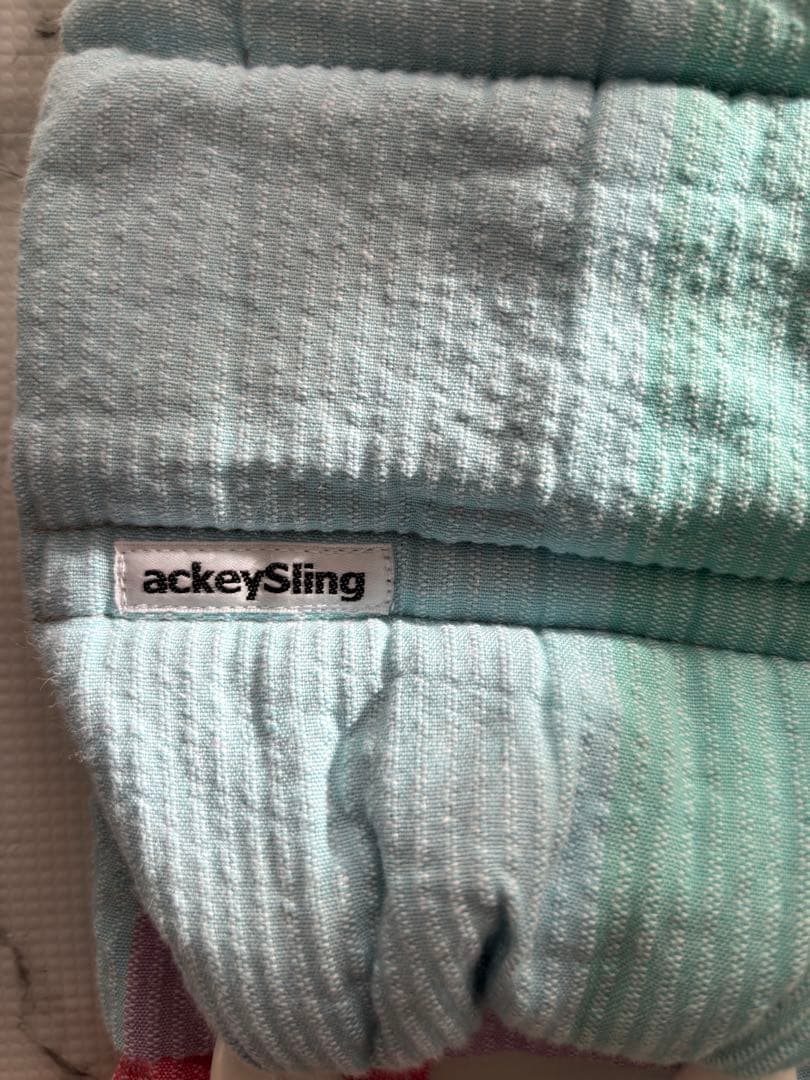 美品　あっきースリング　nicoBaby マカロン