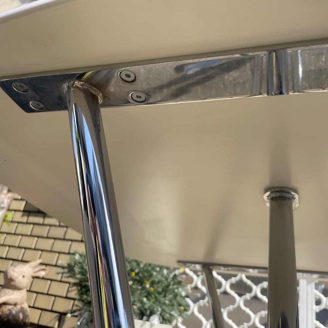 北欧　コクーン　リプロダクト　　パールホワイト　商談テーブル　店舗