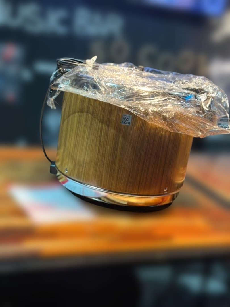 TIGER 木目調 炊飯器 未使用 取扱説明書付き
