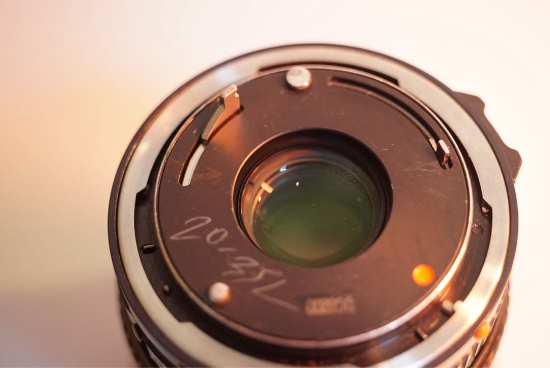 【ジャンク】 Canon 20-35 F.3.5 L new FD Lens