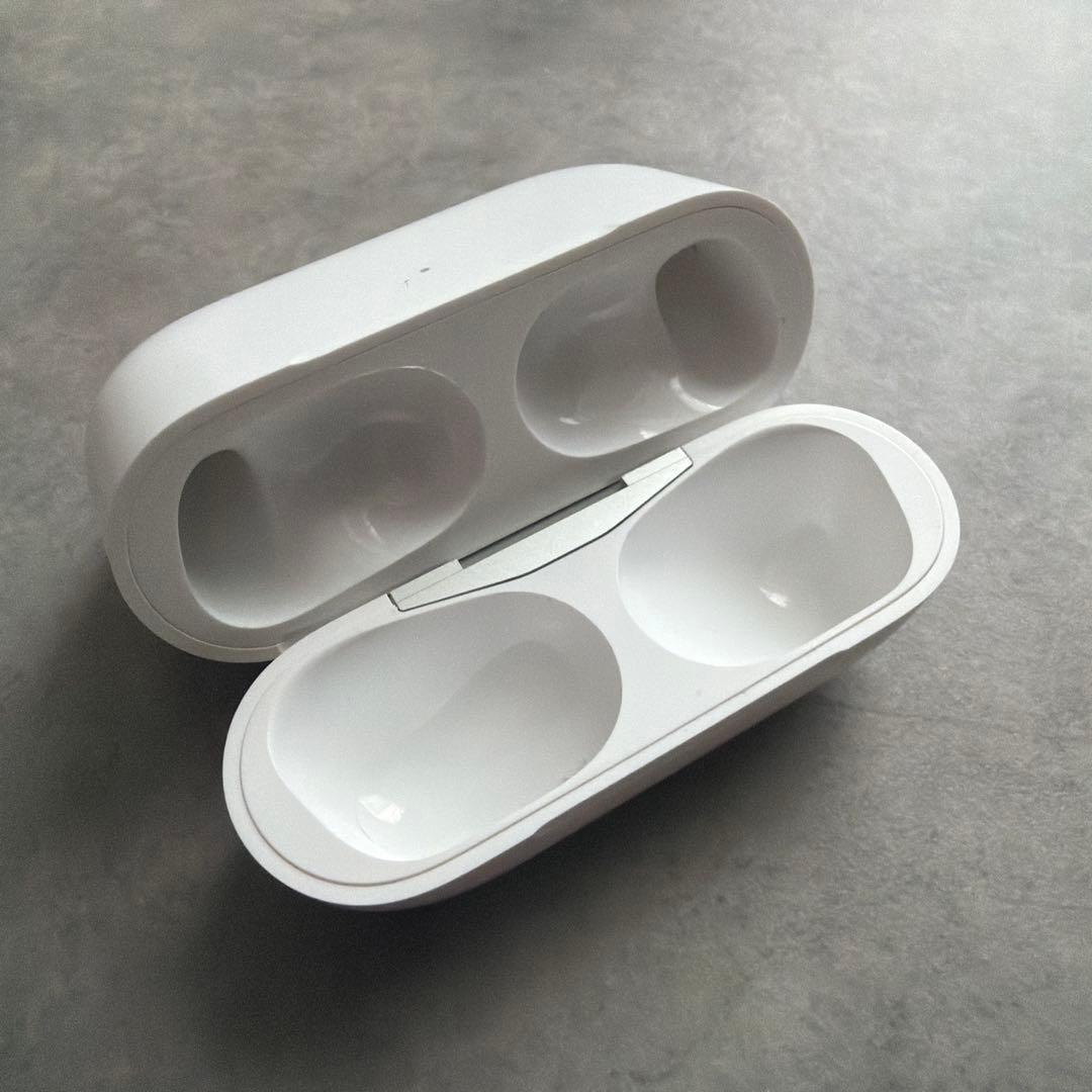 AirPods Pro 2世代 本体　おまけ付き