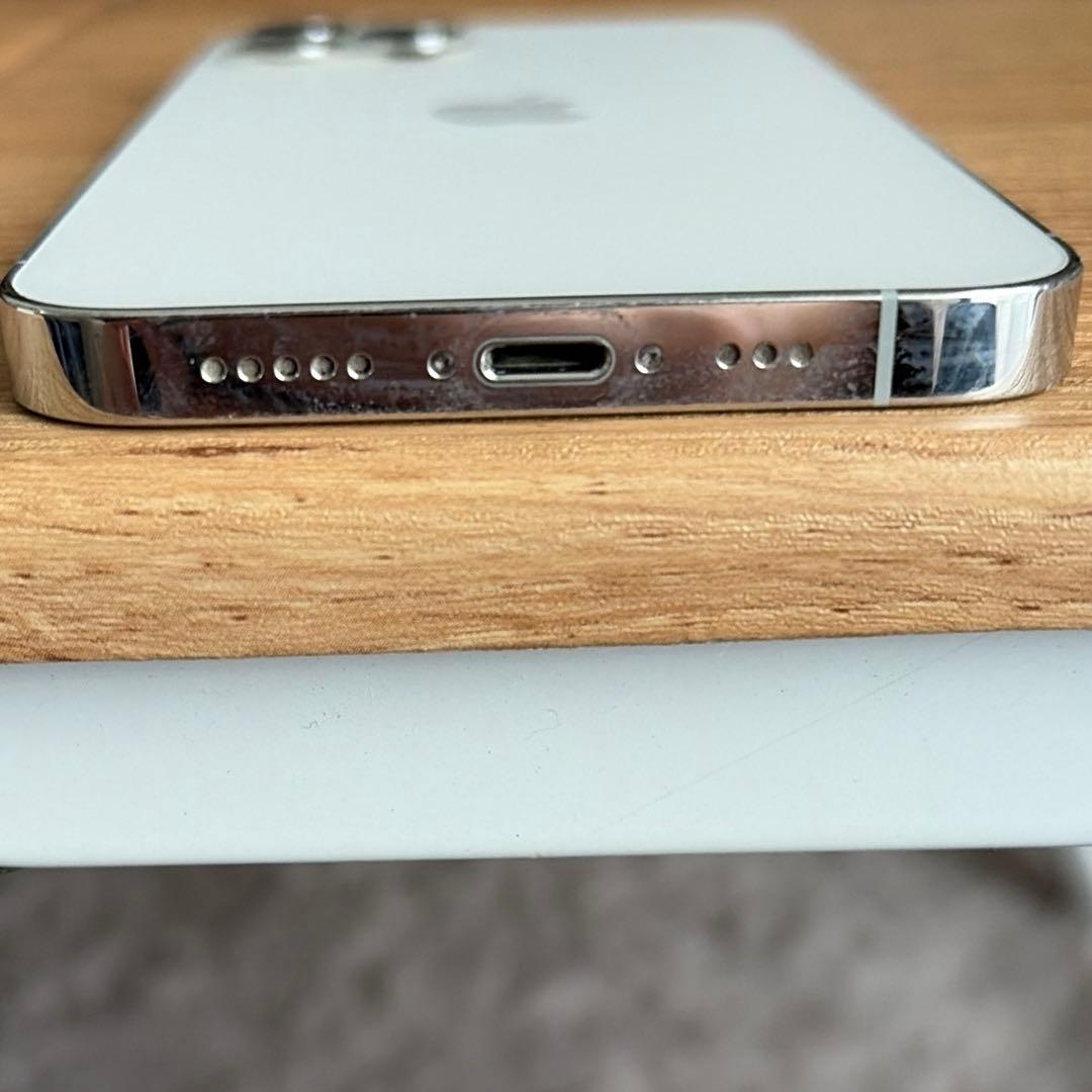 iPhone12 Pro シルバー 256GB 箱つき