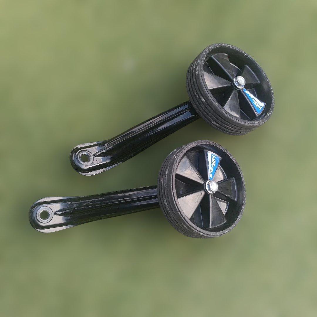 子どもの自転車16インチ青色