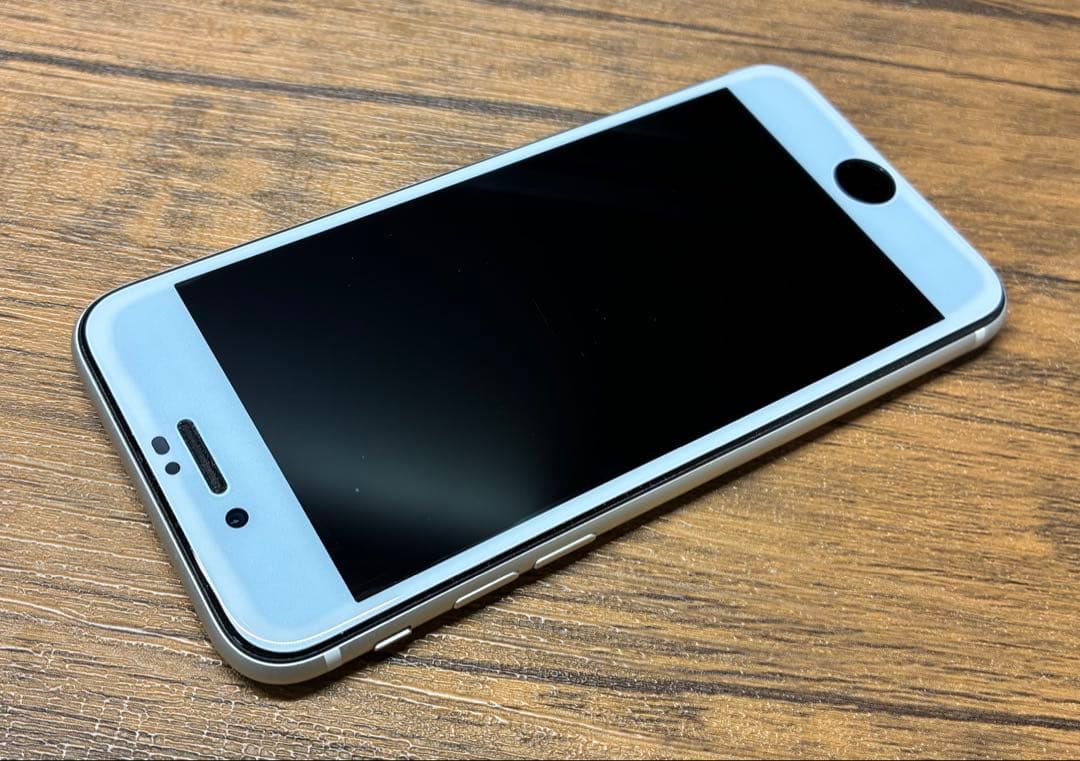 Apple iPhone SE2 64GBホワイト 本体