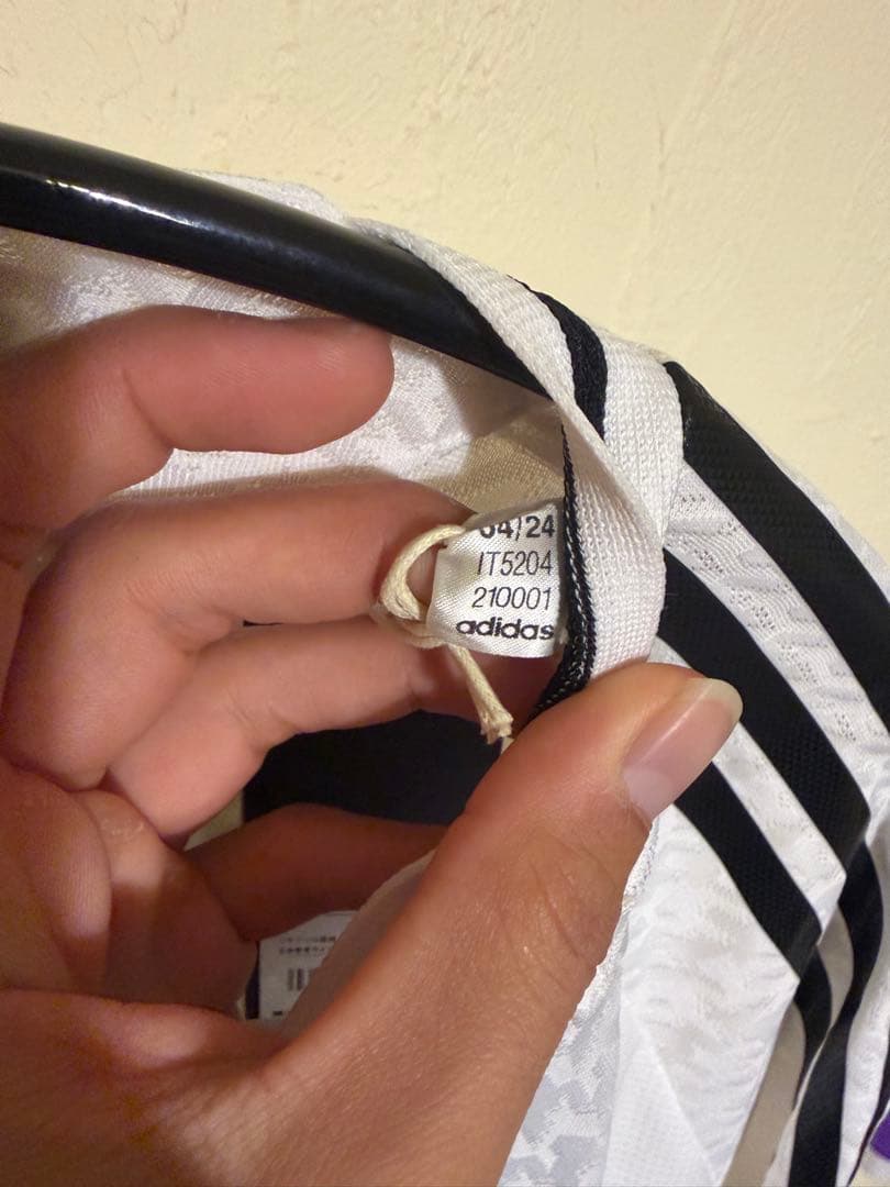 レアルマドリード　24-25 ユニフォーム　オーセンティック　長袖　正規品