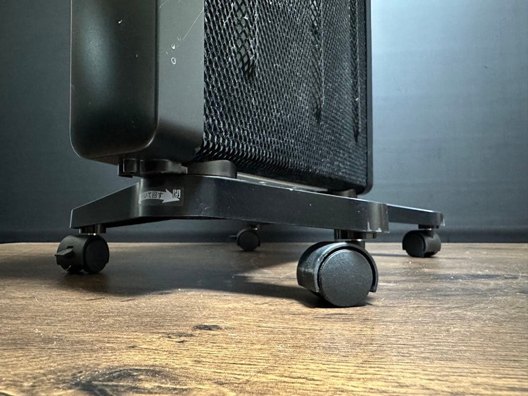 siroca 遠赤軽量ヒーター SN-M451 電気ヒーター 2024年製